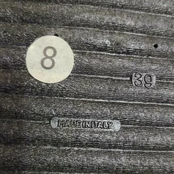 On Your Feet By Chinese Laundry Women's Vtg. Suede Platform Shoes sz 8 M - Picture 11 of 12